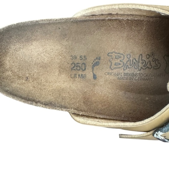 Birkenstock - Birkie's Maria
Mary Jane Clogs Sz 8 - Picture 4 of 10